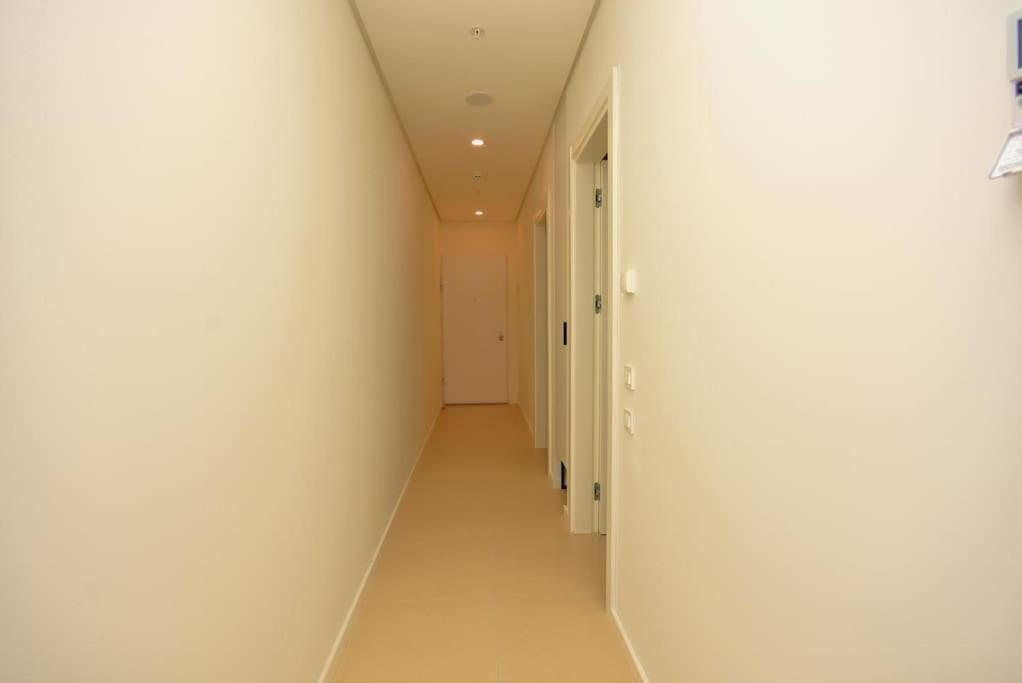 בודווה Brand New ! Seaside Apt With Poolview & Parking מראה חיצוני תמונה